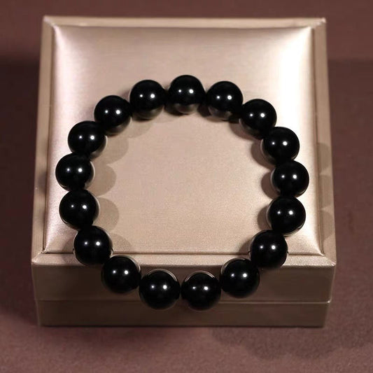 Obsidian is suitable for Aquarius