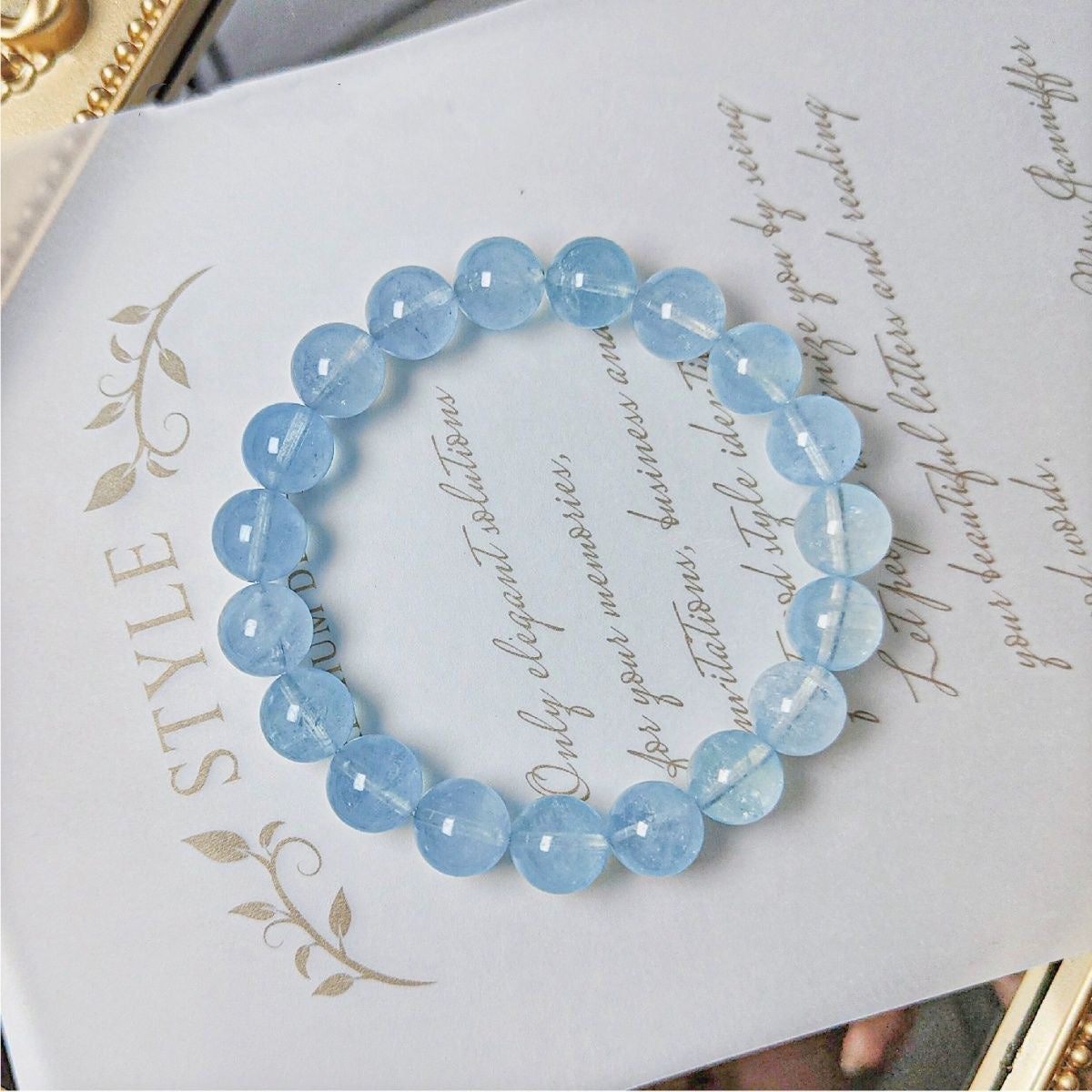 Aquamarine is suitable for Pisces, Taurus, Gemini, and Capricorn