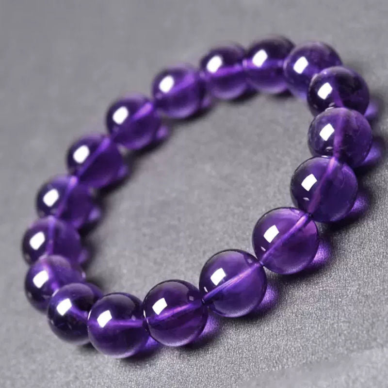 Amethyst is suitable for Pisces, Aries, Cancer, Virgo, Libra, Sagittarius, Capricorn